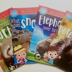 8x Different Animal’s Level 1 & 2 Scholastic Paperback Learning Books